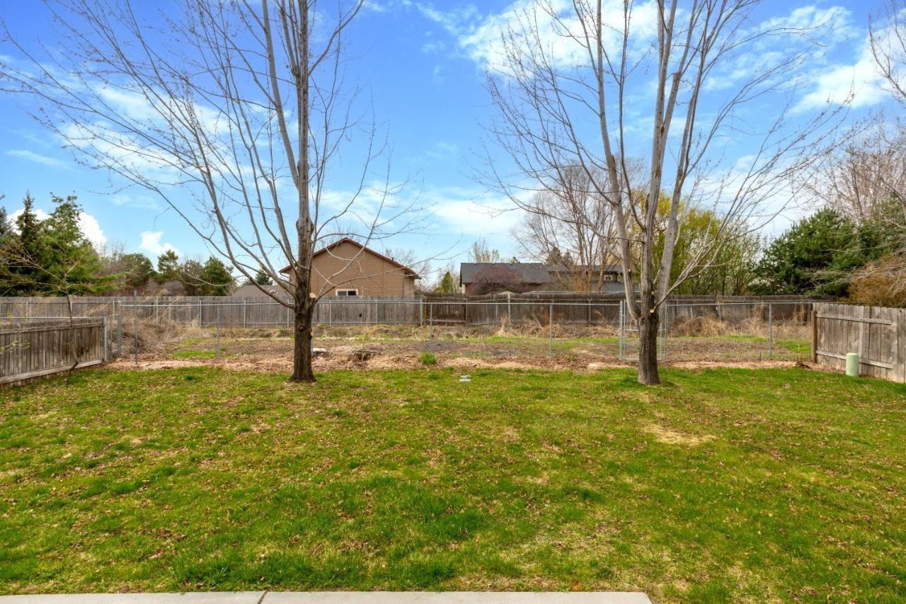 Hello Dolly! 3 Beds, 2 Bath, 2 Tv'S, Fireplace, Quiet Neighborhood In Star, Id Minutes From Walking Trails And River Views Eagle Bagian luar foto